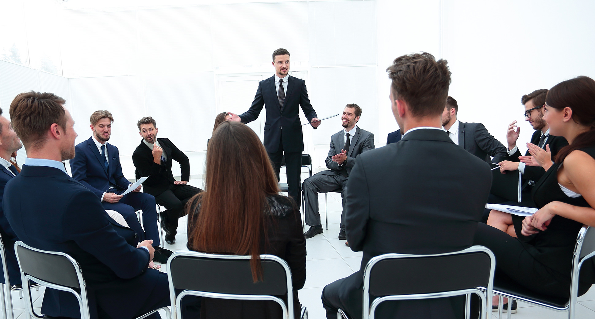 Aprende a influir en los demás Curso de trabajo en equipo para empresas de mediación